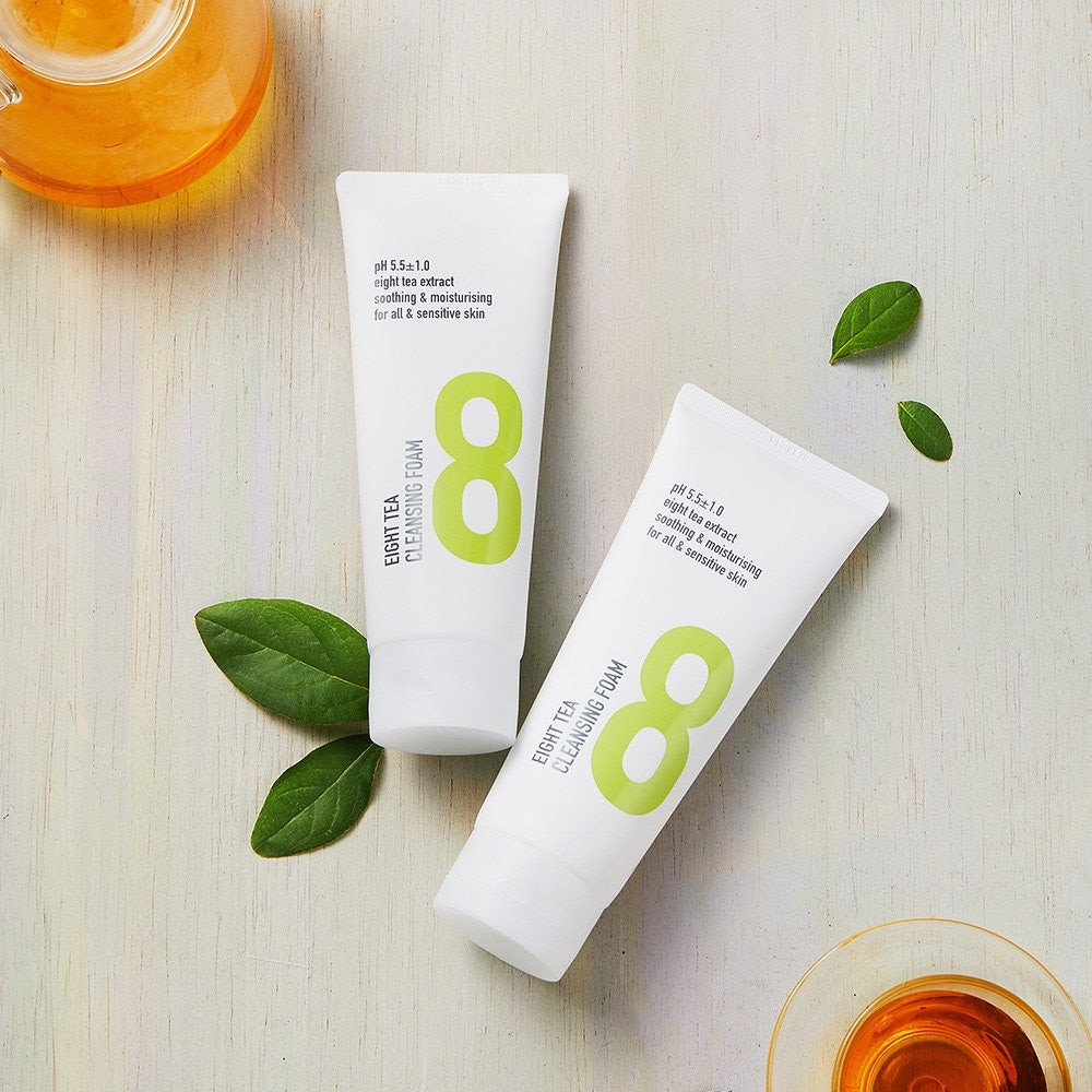 B.O.M 8 TEA CLEANSING FOAM PH5.5